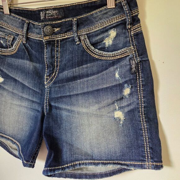 LIKE NEW SILVER JEANS SUKI HIGH SHORTS SIZE 31 W - Picture 5 of 16